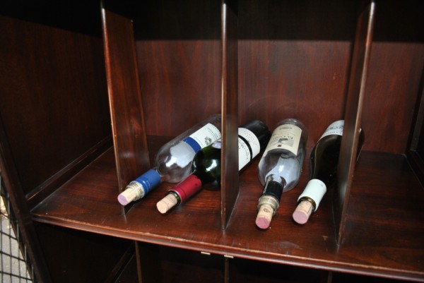 aucwinecabinet2